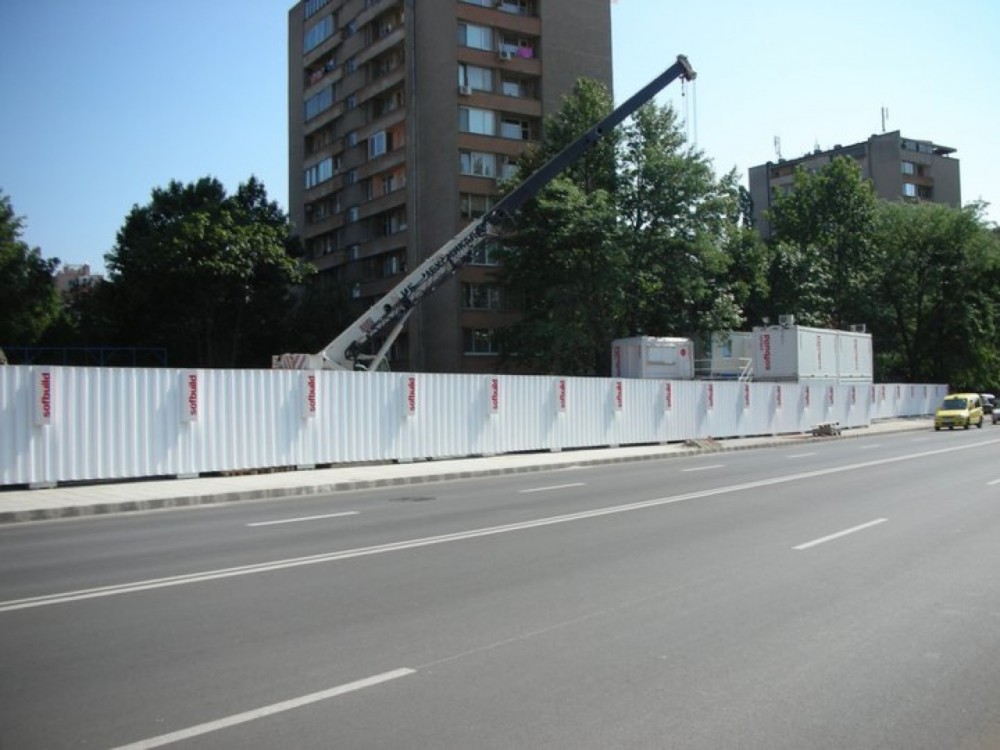 In Progress: Red Apple Apartment Building / Aedes Studio