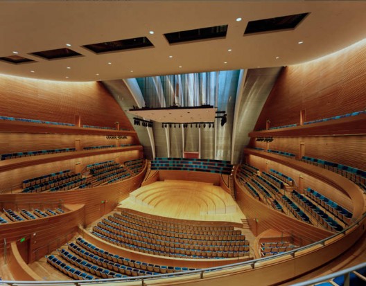Kauffman Center For The Performing Arts / Moshe Safdie