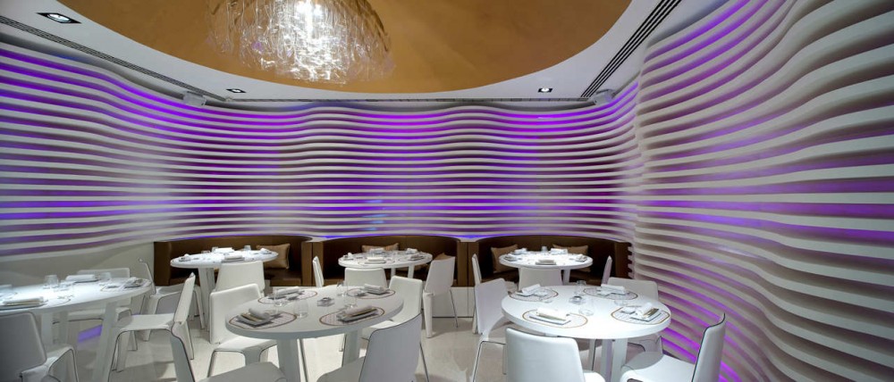 Sushicafé Avenida / Saraiva + Asociados