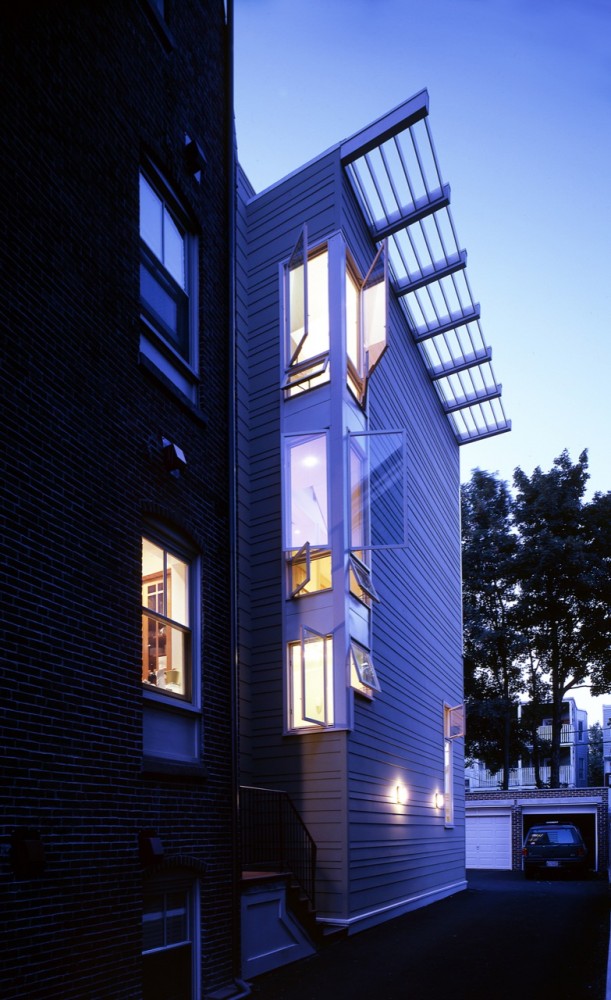 East 6th Street House / Touloukian Touloukian Inc.