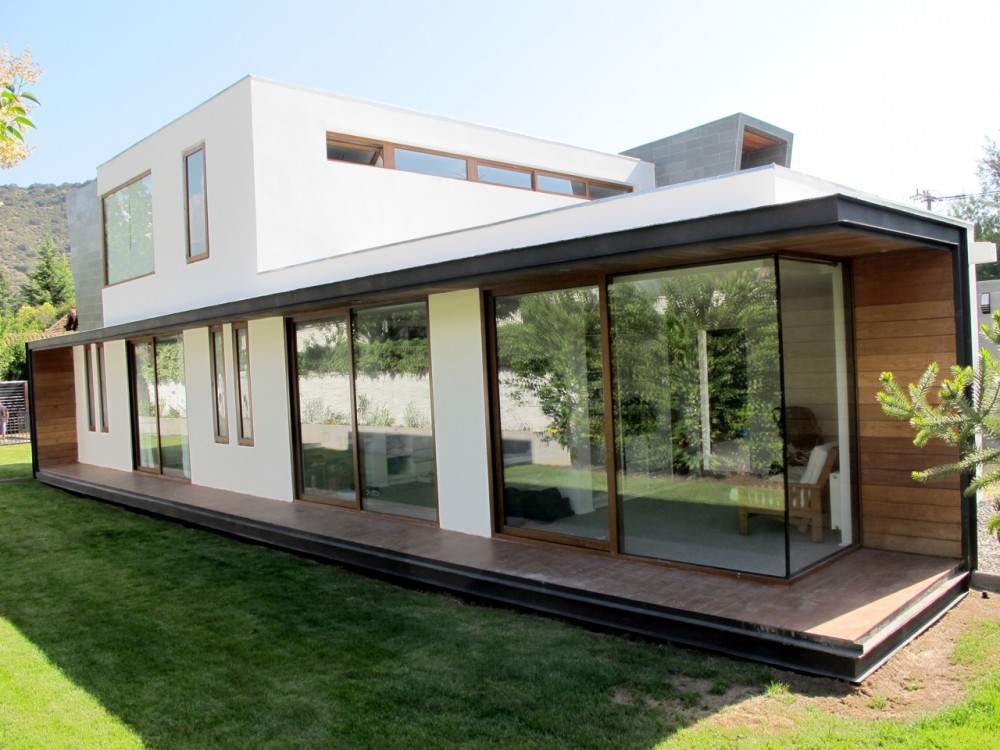 3-Element House / Tomás Swett