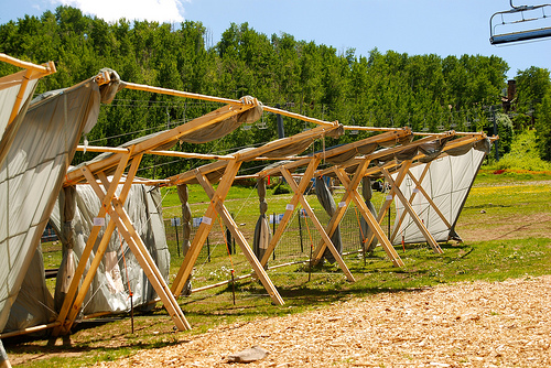 The Eco Tent / Neenan Archistruction