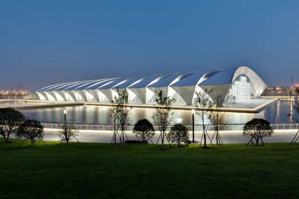 Shanghai Oriental Sports Center / gmp architekten