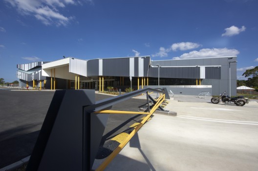 Morris Iemma Indoor Sports Center / McPhee Architects