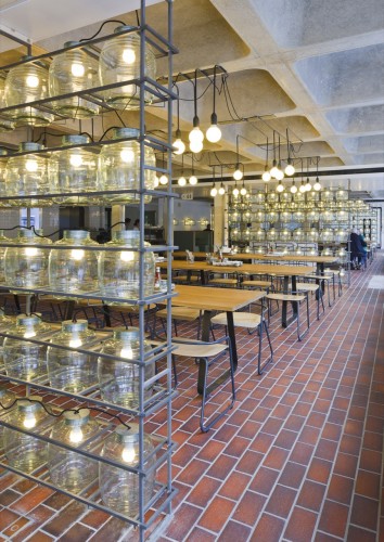 Barbican Foodhall and Lounge / SHH