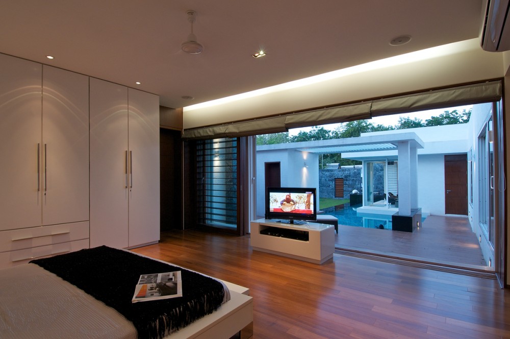 Dinesh Mills Bungalow / atelier dnD