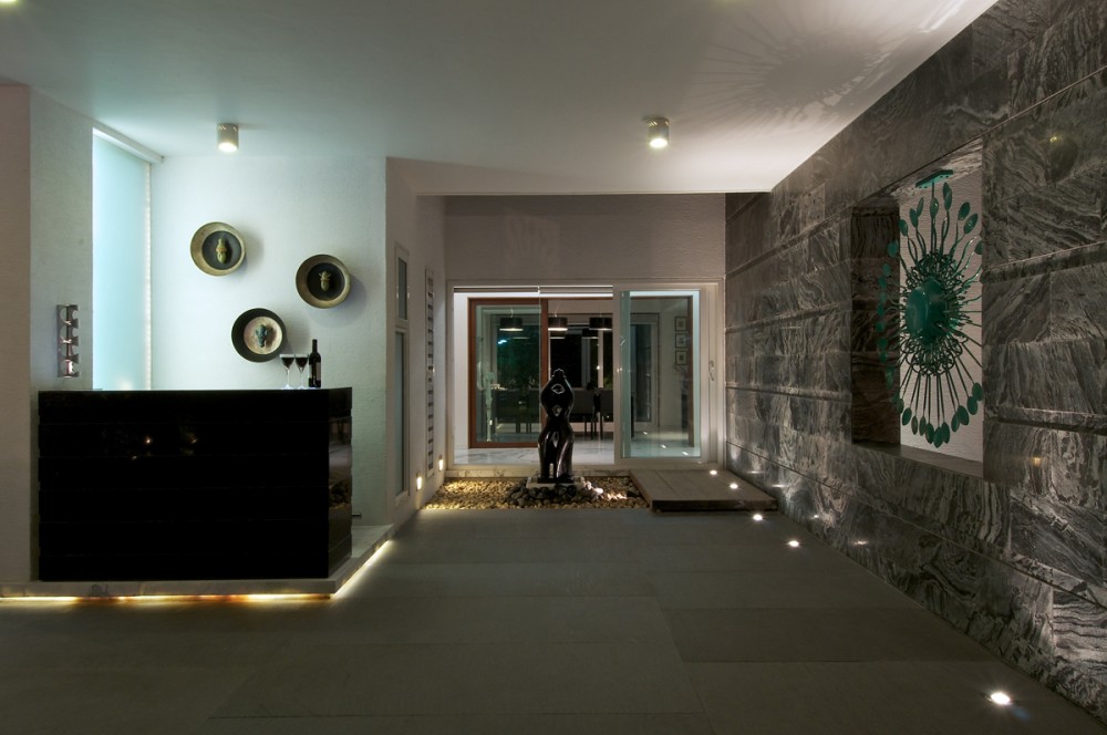 Dinesh Mills Bungalow / atelier dnD