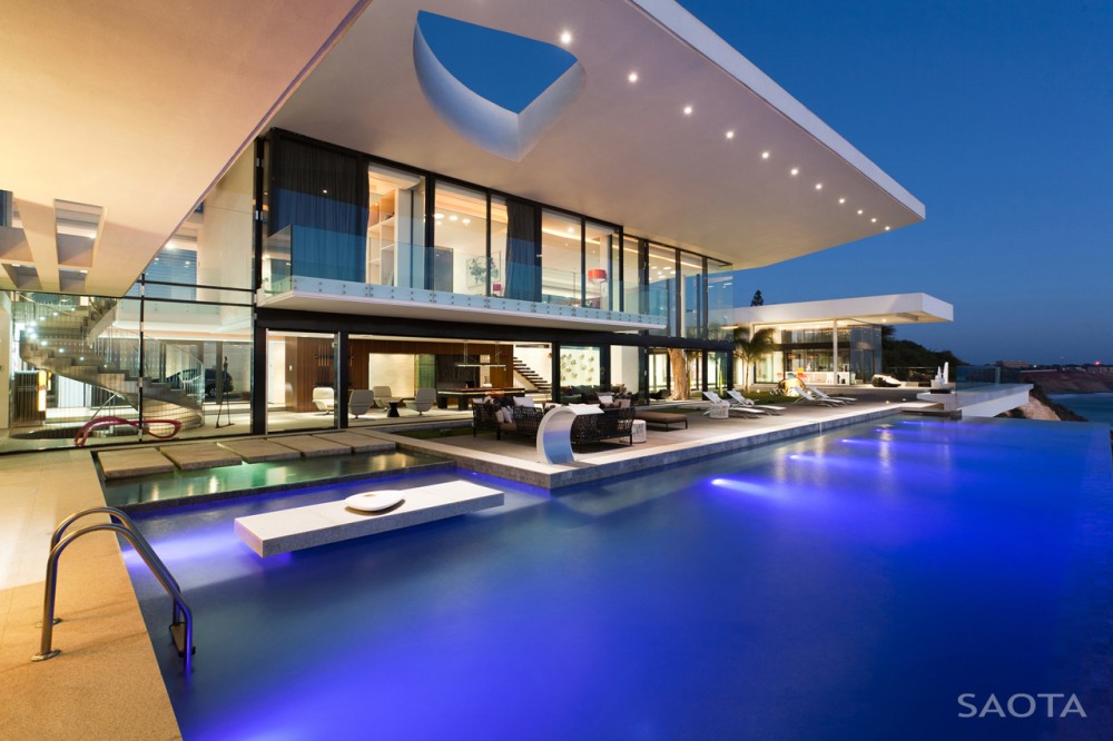 Dakar Sow House / SAOTA