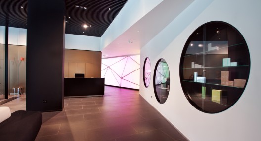 Wellness and Spa Lone / Studio 92