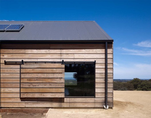 The Hill Plain House / Wolveridge Architects