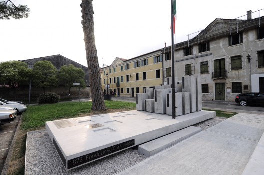 Monument of Alpini in Rossano Veneto / Paolo Didonè + Devvy Comacchio