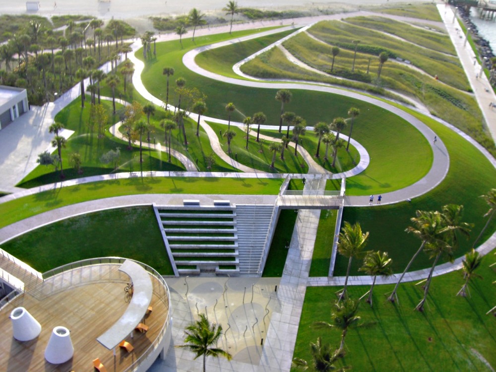 South Pointe Park / Hargreaves Associates