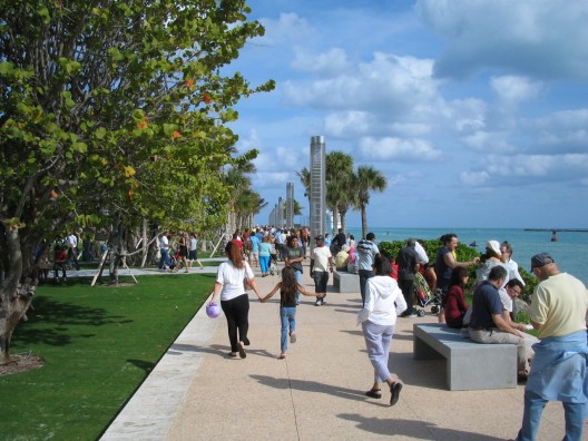 South Pointe Park / Hargreaves Associates