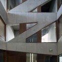 L’arbrisseau Neighborhood Centre / Colboc Franzen & Associes © Paul Raftery
