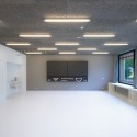 Classroom Extension and Sports Hall Construction in Biel-Benken / Zwimpfer Partner Architekten + Berrel Berrel Kräutler Architekten © Eik Frenzel