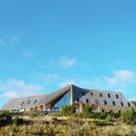 Pulpit Rock Mountain Lodge / Helen & Hard Pulpit Rock Mountain Lodge / Helen & Hard © Courtesy of Helen & Hard