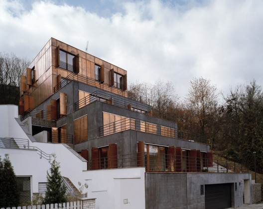 Terrace House / Pavel Hnilicka Architekti