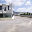 Office Building and Logistic Center / modostudio © Julien Lanoo
