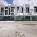 Office Building and Logistic Center / modostudio © Julien Lanoo