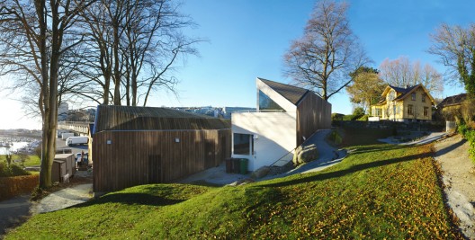 3 Houses in Paradis / Helen & Hard
