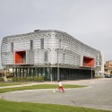 Noain City Hall / Zon-e Arquitectos Noain City Hall / Zon-e Arquitectos © Pedro Pegenaute