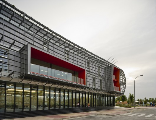 Noain City Hall / Zon-e Arquitectos