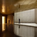 Ribera del Duero Headquarters / Estudio Barozzi Veiga Ribera del Duero Headquarters / Estudio Barozzi Veiga © Mariela Apollonio