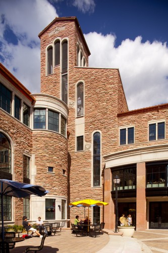 Center for Community at the University of Colorado at Boulder / Centerbrook Architects with Davis Partnership Architects
