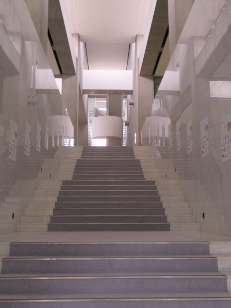 AD Classics: Museum of Modern Art, Gunma / Arata Isozaki
