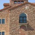 Center for Community at the University of Colorado at Boulder / Centerbrook Architects with Davis Partnership Architects Center for Community at the University of Colorado at Boulder / Centerbrook Architects with Davis Partnership Architects © Paul Brokering
