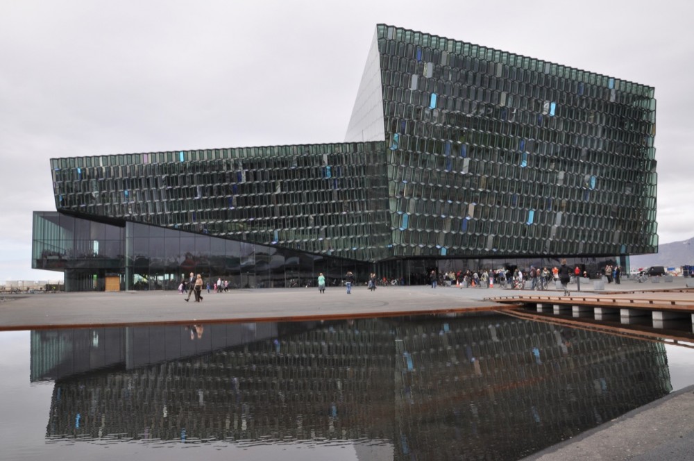 Harpa Concert Hall and Conference Centre / Henning Larsen Architects & Batteriid Architects