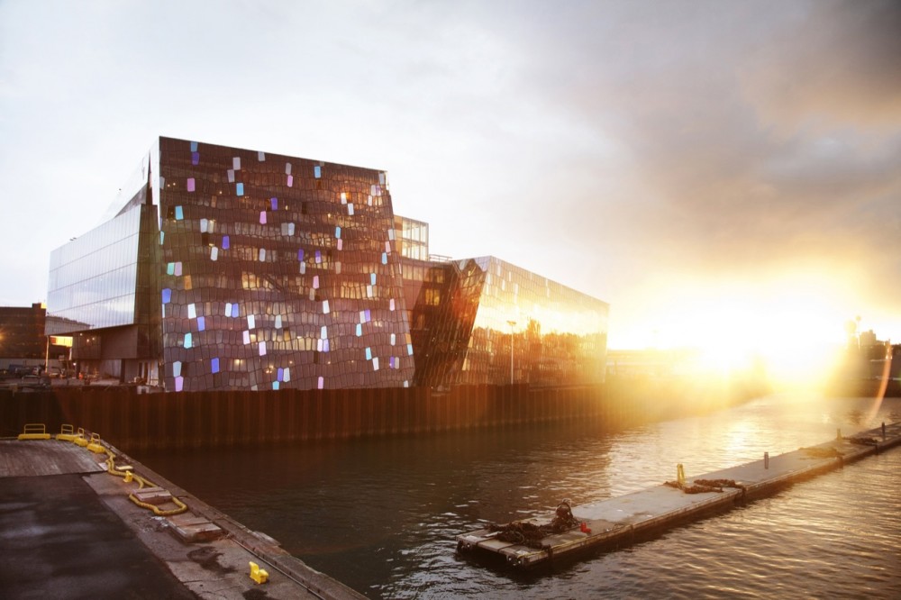 Harpa Concert Hall and Conference Centre / Henning Larsen Architects & Batteriid Architects