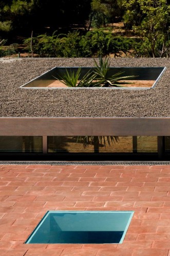 House In Vilamoura / Pedro Rogado with Vasco Mendia