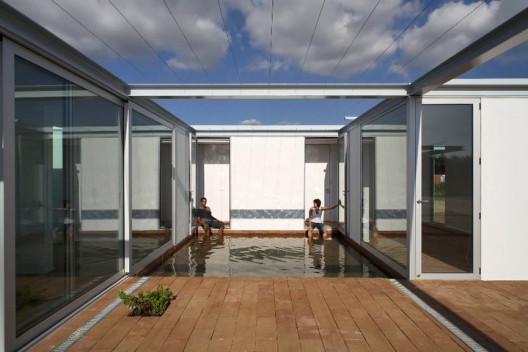 House in Palmela / Pedro Rogado & Catarina Almada