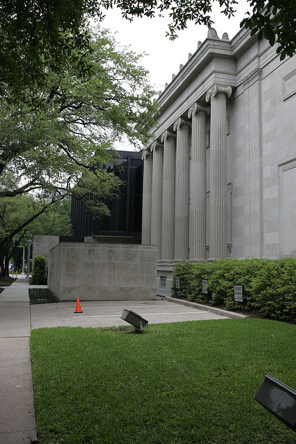 AD Classics: The Museum of Fine Arts Houston / Mies Van der Rohe