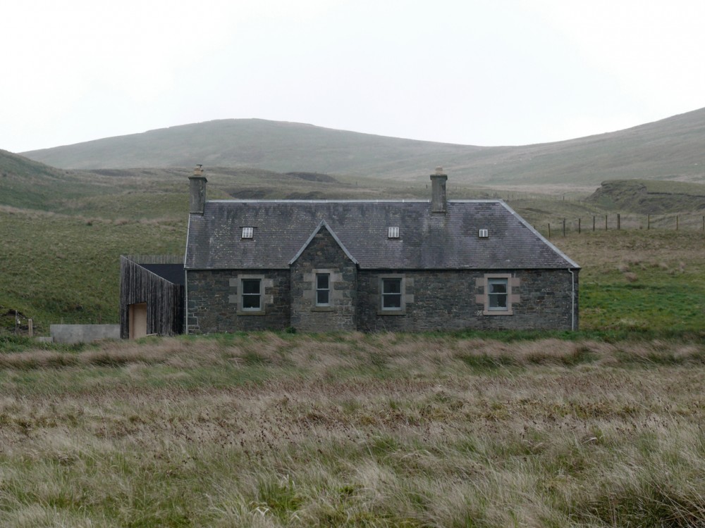Ackling Cook Bothy / Reiach and Hall Architects