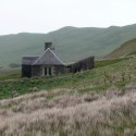 Ackling Cook Bothy / Reiach and Hall Architects Ackling Cook Bothy / Reiach and Hall Architects Courtesy of Reiach and Hall Architects