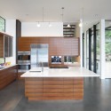 Flowing Lake Residence / David Vandervort Architects Flowing Lake Residence / David Vandervort Architects © Mark Woods Photography