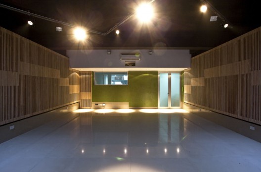 Transportation Workers Union Headquarters / Franco Piccini and Carlos A. Piccini