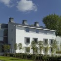 Graduate Accommodation at Clare Hall College / Cowper Griffith Architects Graduate Accommodation at Clare Hall College / Cowper Griffith Architects © Peter Cook