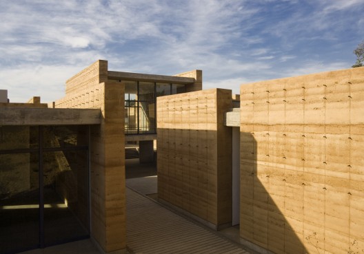 The School of Visual Arts of Oaxaca / Taller de Arquitectura-Mauricio Rocha