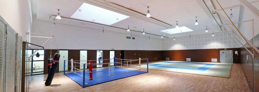 Chartrons Gym / Atelier d'Architecture Baudin & Limouzin + La Nouvelle Agence