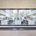 © Hufton+Crow