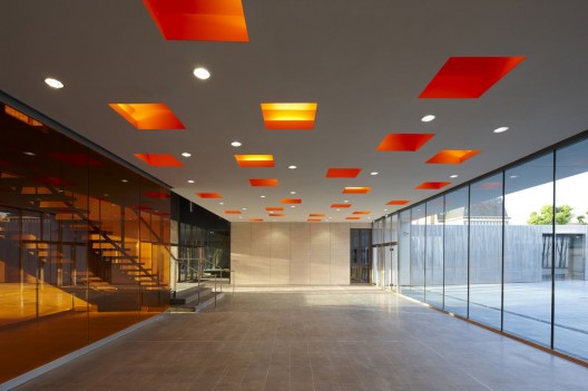 Jean-Perrin High School / Atelier d'Architecture Brenac-Gonzalez (18)
