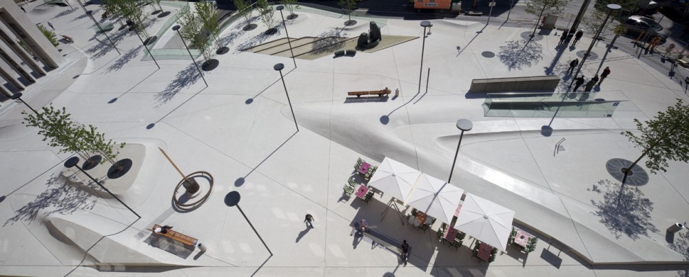 New Design for Eduard-Wallnöfer-Platz Public Square / LAAC Architekten + Stiefel Kramer Architecture