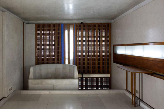 AD Classics: Olivetti Showroom / Carlo Scarpa