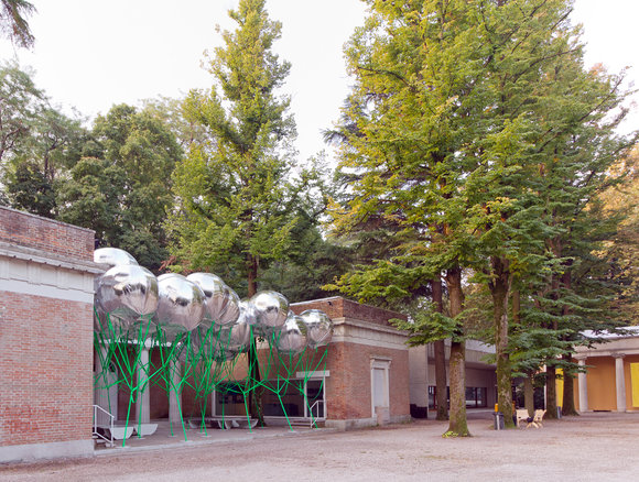 Instant Untitled / MOS Architects