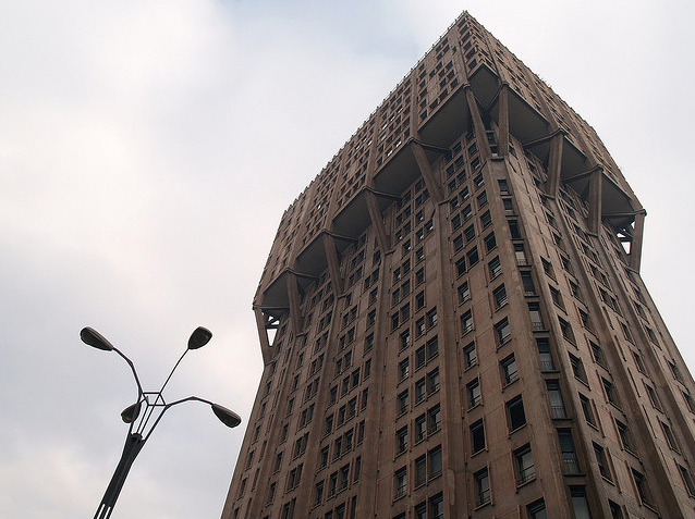 AD Classics: Torre Velasca / BBPR
