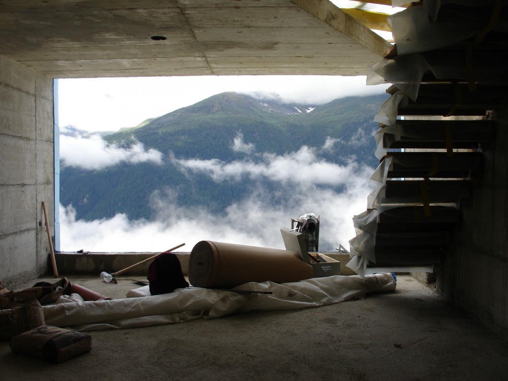 Shelter in the Swiss Alps / Personeni Raffaele Schärer Architectes
