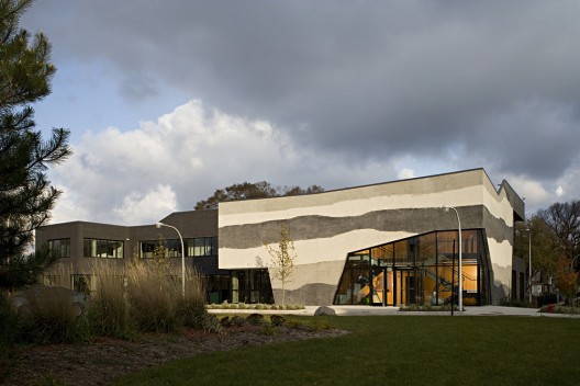 SOS Children’s Villages Lavezzorio Community Center / Studio Gang Architects